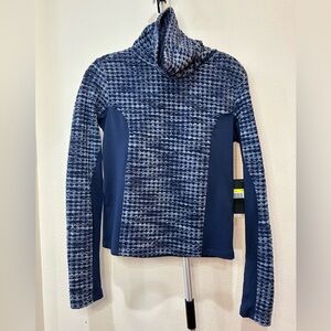 nike pro womens hyperwarm, size S, color blue